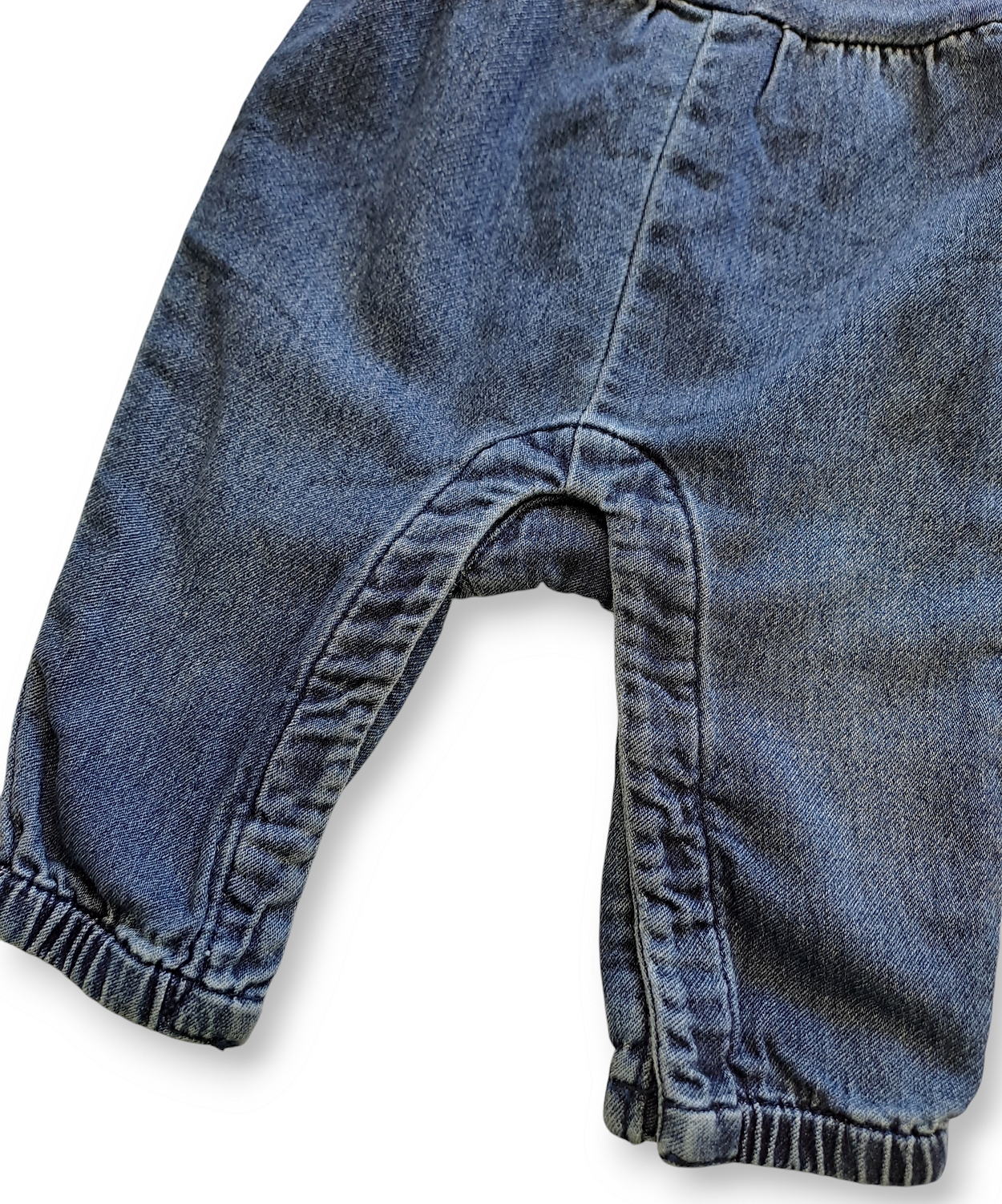 GAP Baby enterizo mezclilla botones - Talla 0a3 meses