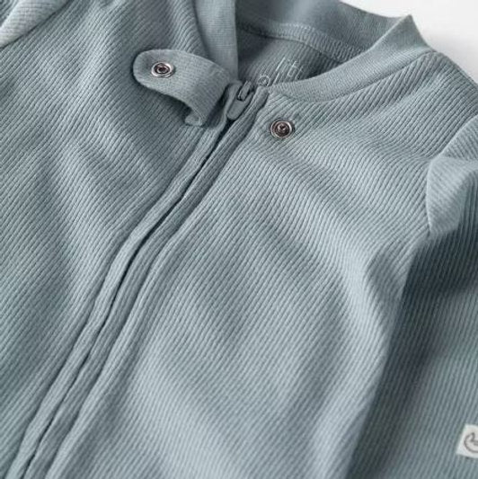 Carters Little Planet pijama zipper verde 100%  algodón orgánico unisex - Talla 6 meses