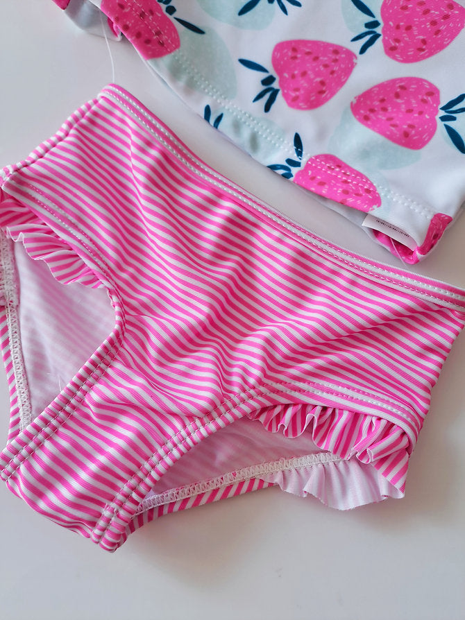 TRK traje de baño 2 piezas manga larga fresas  - Talla 6 meses
