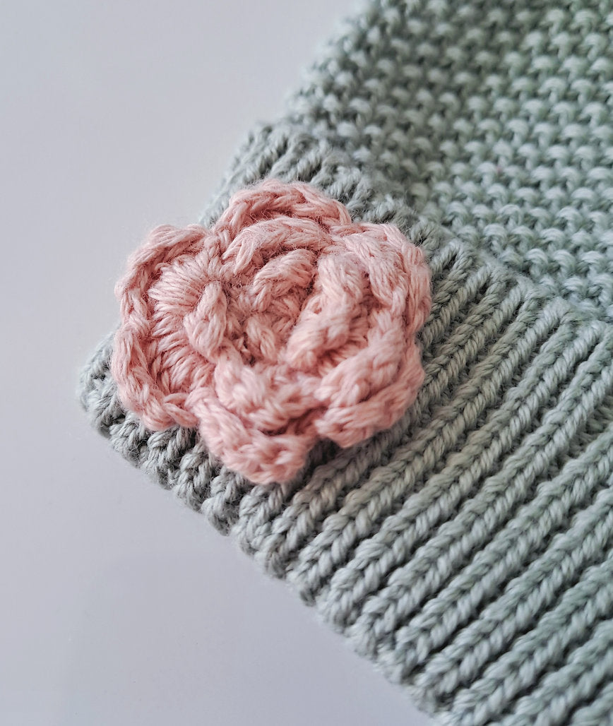 Nicole Miller conjunto verde tejido con gorro - Talla 3a6 meses